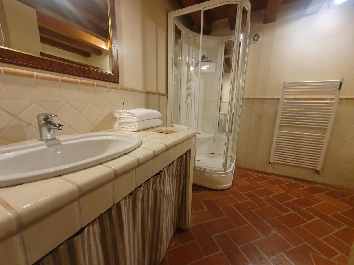 Attico 25 Hotel Басано дел Грапа Екстериор снимка